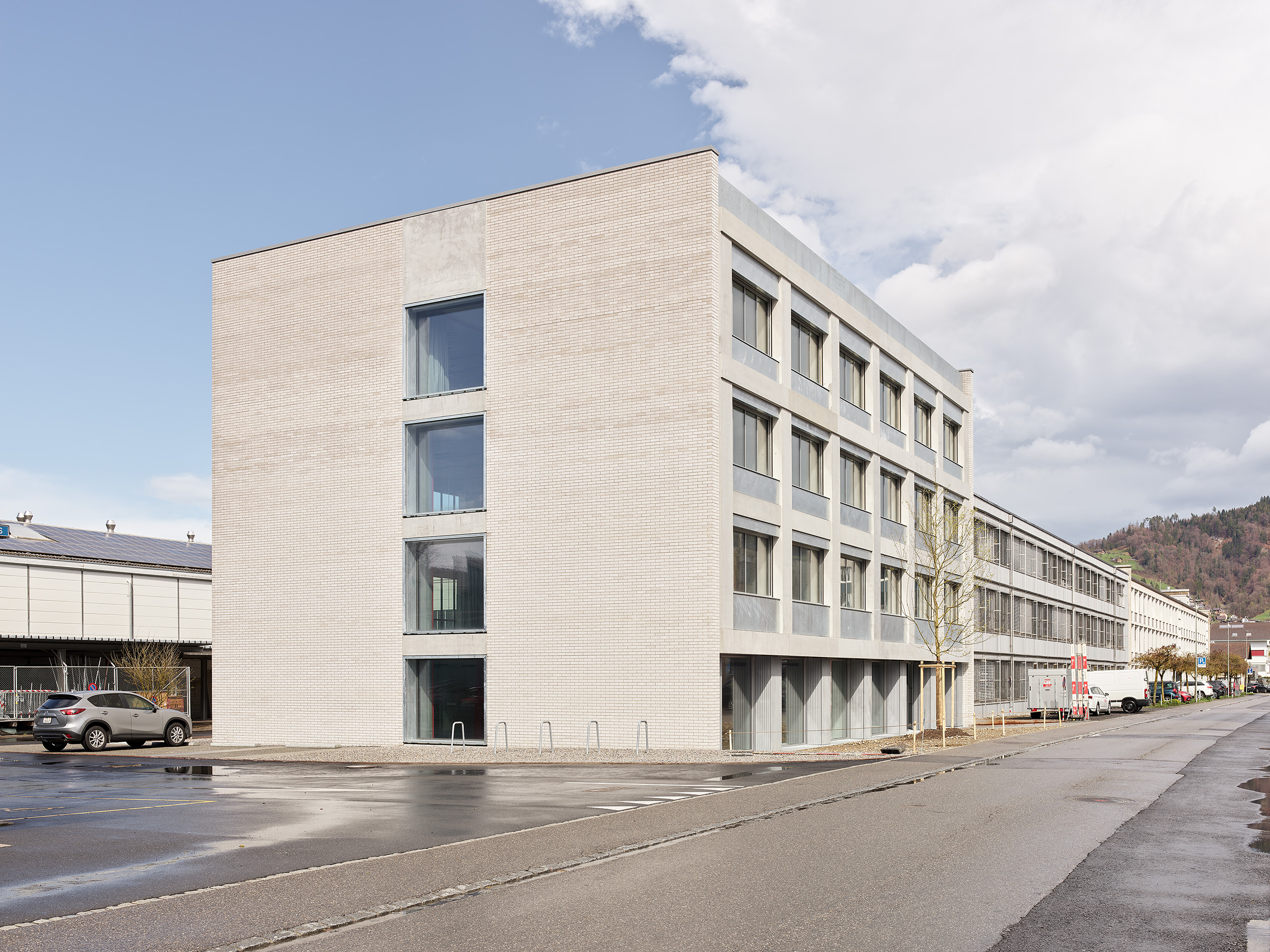 ahp0104 · :mlzd · Stadtverwaltung Thun